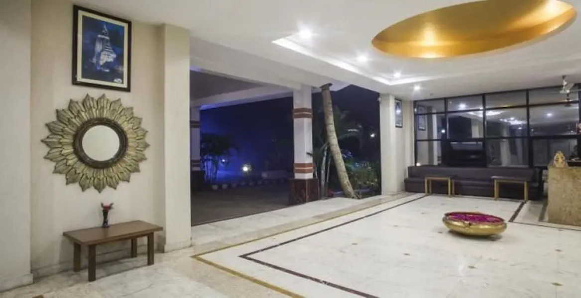 Kings Crown Resort - Mandarmani