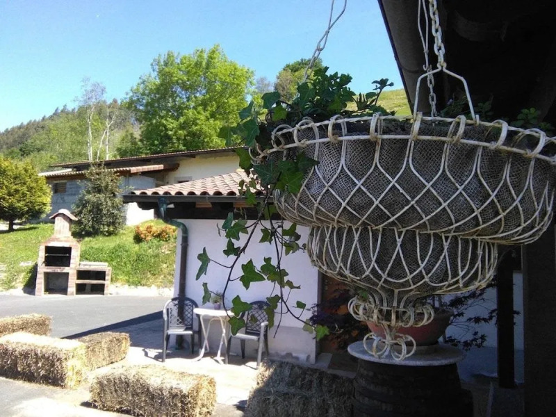 Casa Rural y Apartamentos Haizeaberri