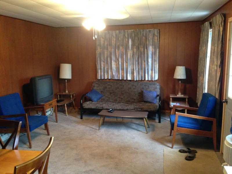 Dogtooth Lake Resort