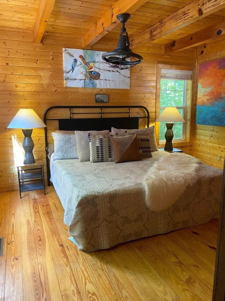 Southern Oak 2 Bedroom Cabin by Redawning