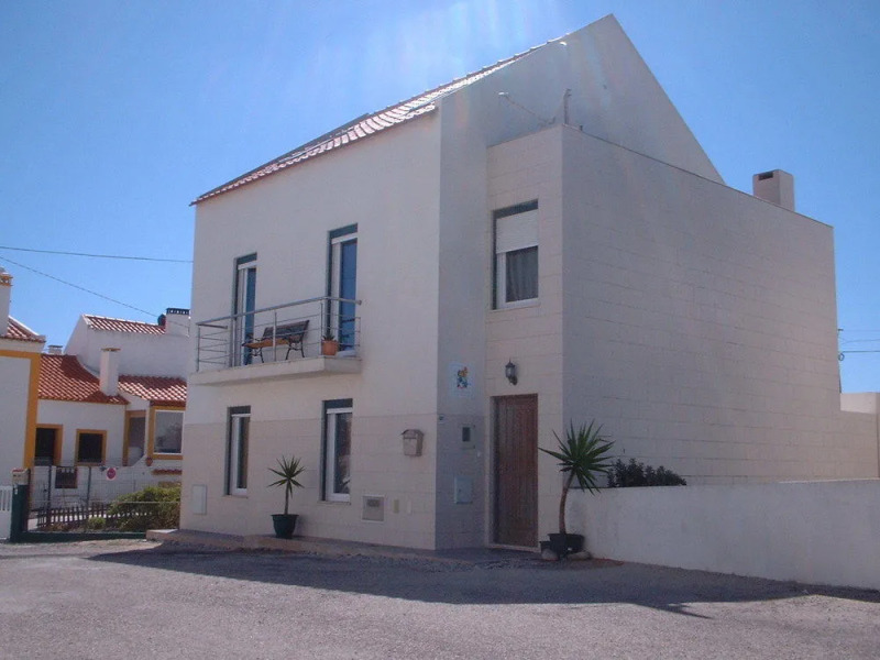 Peniche Surf Lodge - Hostel