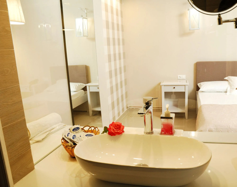 Ariadnes Holiday Accommodation