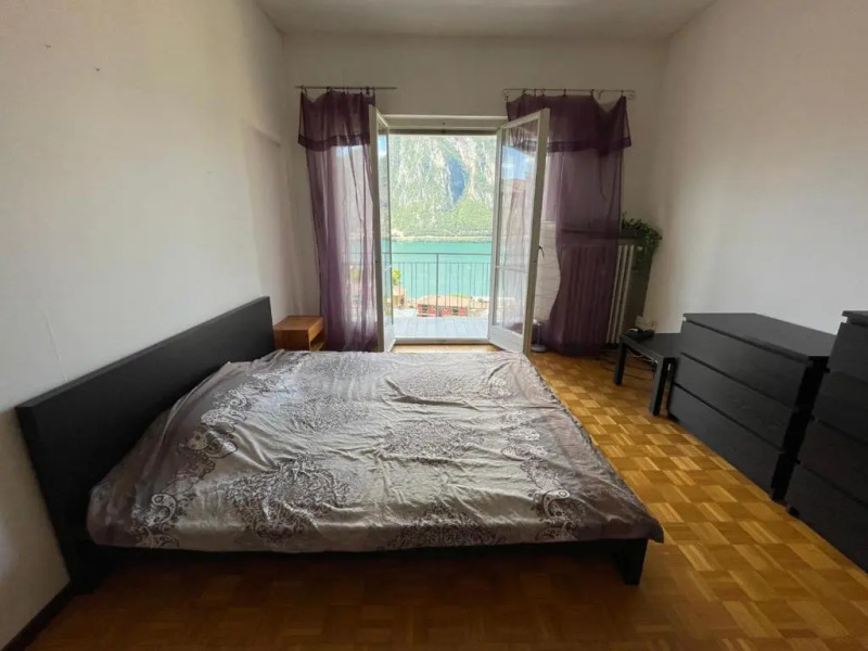 Bilocale con vista a 180 gradi a Campione