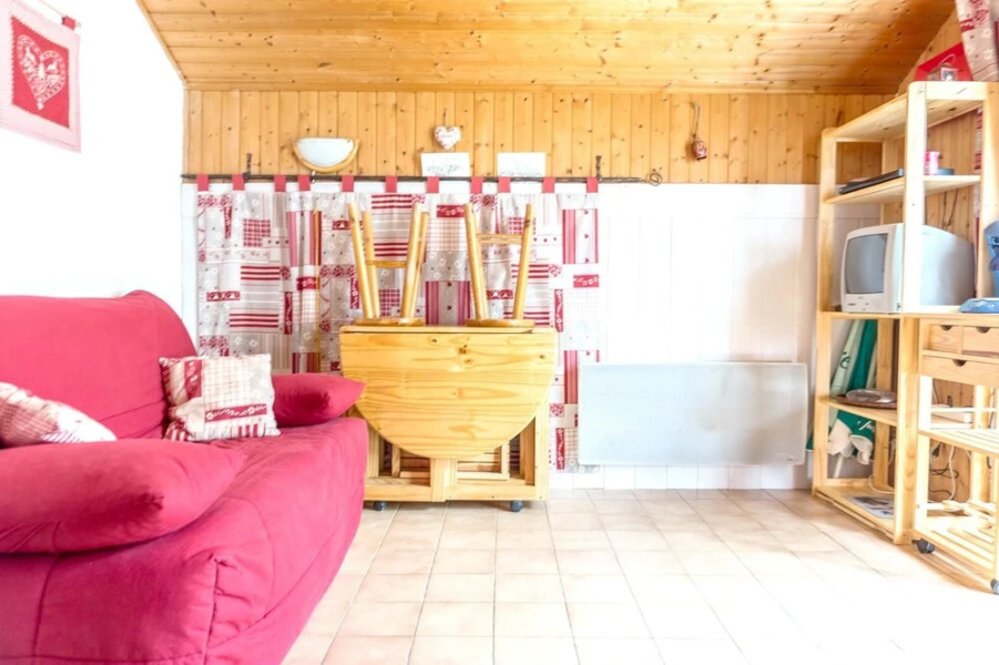 Studio in Thollon-les-mémises, With Wonderful Lake View and Furnished