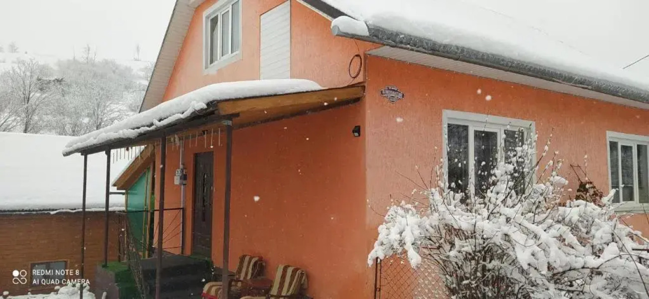 Gostynnyi Dvir u Marichky