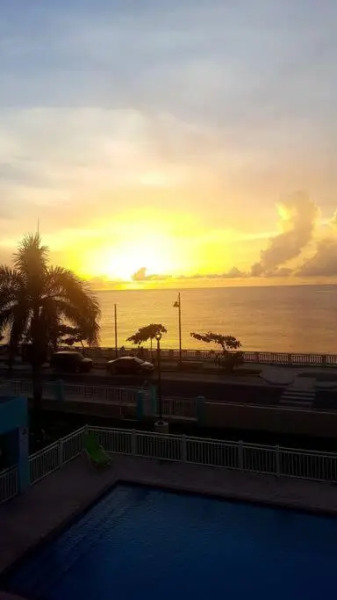 Summer all year! Oceanfront with Pool A/C