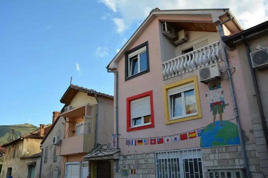 Apartments Golden Bridge