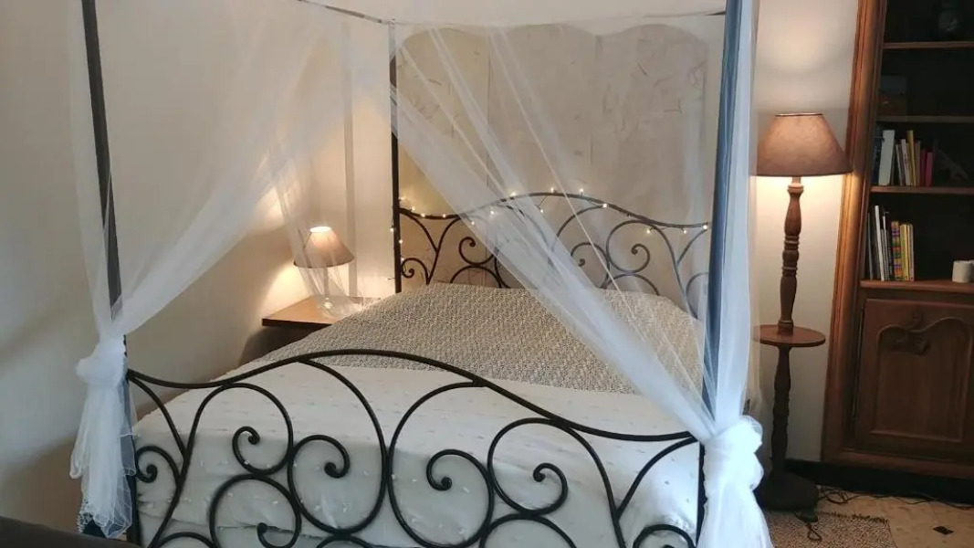 Charmant Studio a Nyons.