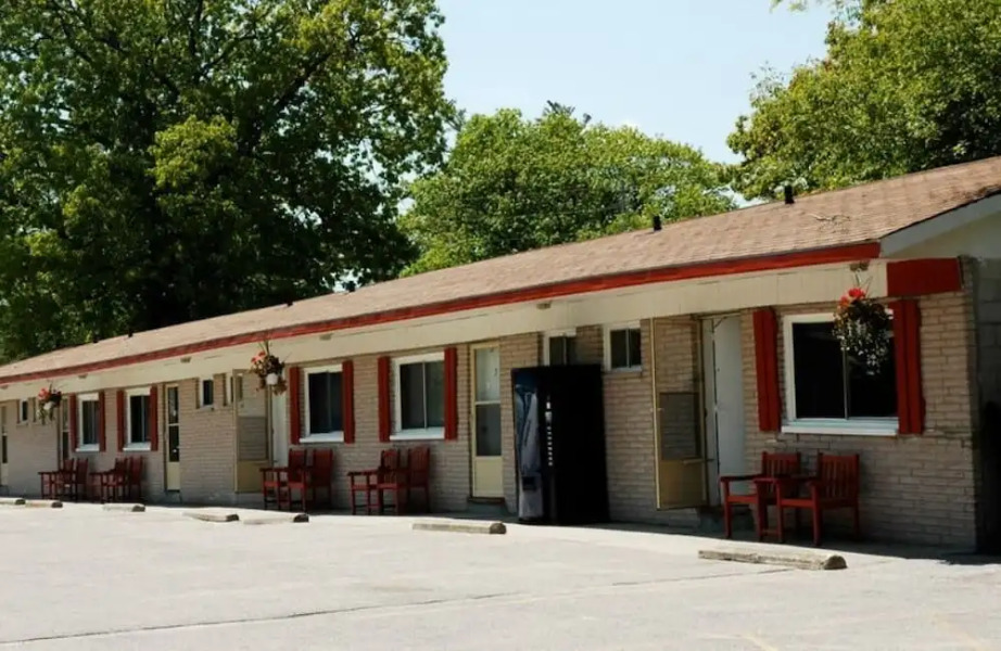 Sharodon Sands Motel