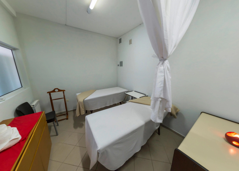 LOB Friendly Resort Spa