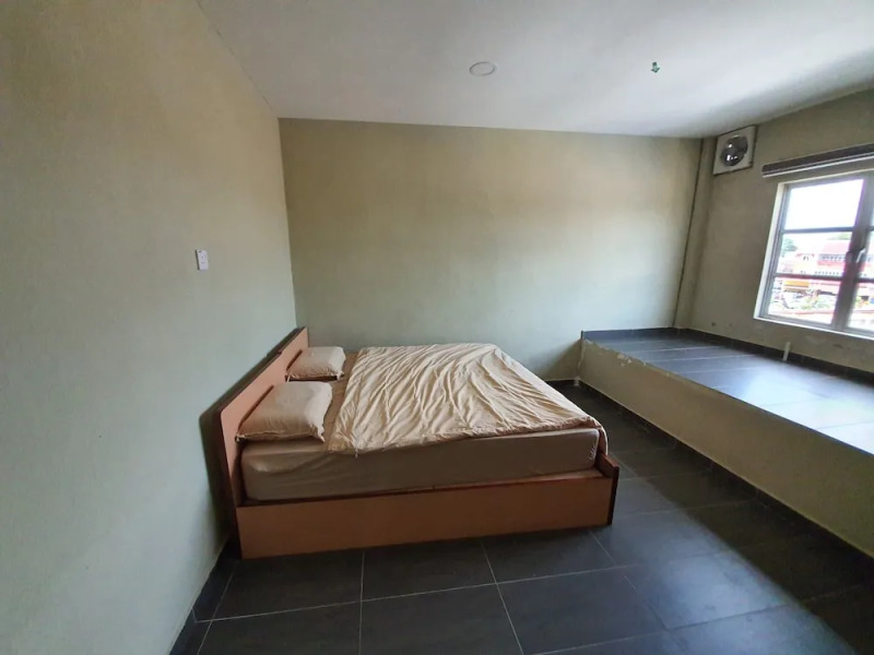 Sweet Home Hotel by OYO Rooms