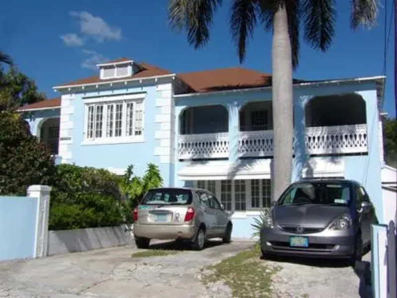 La Paloma Guest House