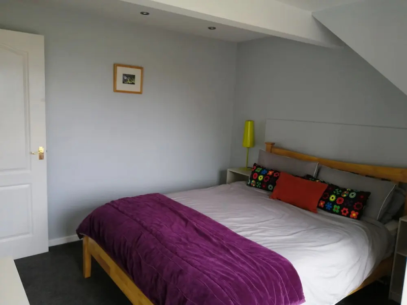 Homely, 4-bed House Close to Stunning Beach
