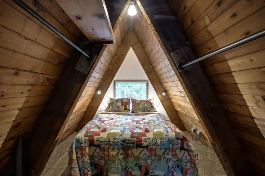 Mt Baker Lodging Ensuite 5 - Sleeps 2