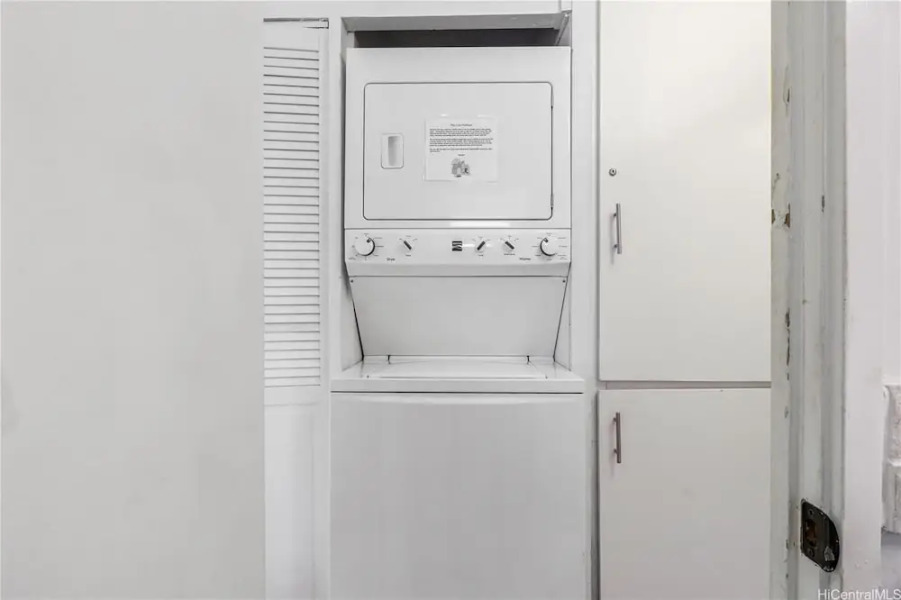 Luxury Oceanview Punaluu Condo