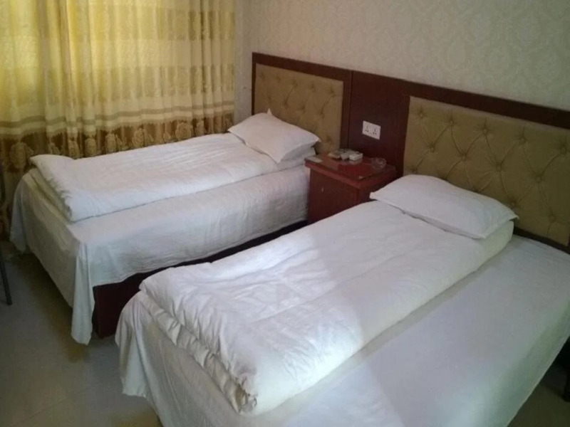 Pengcheng Express Inn