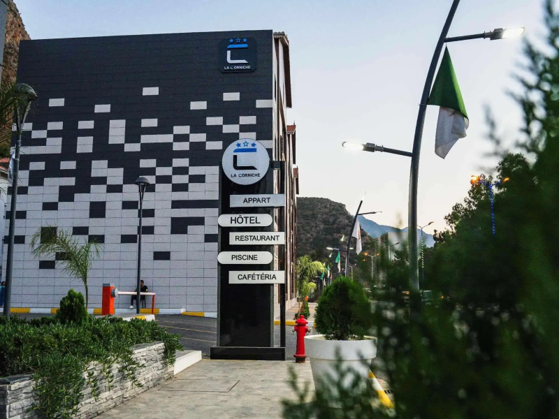 La Corniche Appart Hotel