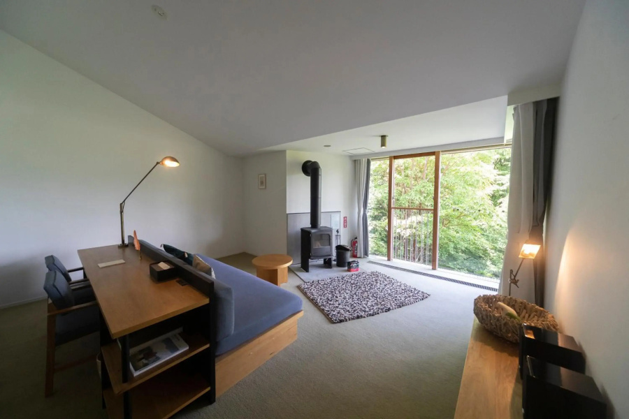 Hakone Retreat Fore