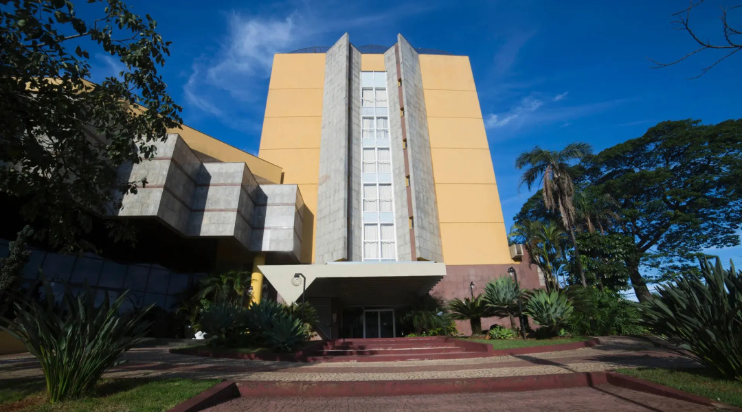 Sumatra Hotel e Centro de Convenções