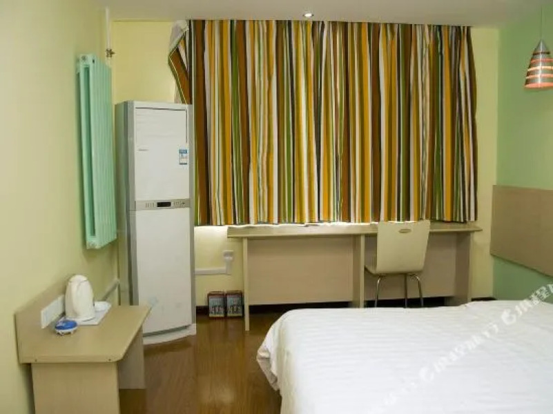 7Days Inn Huanggang Xishui Hongzhu road