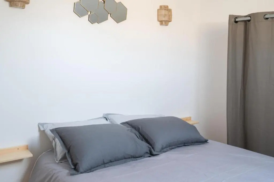 T3 Lumineux Proche Château Tout Equipé