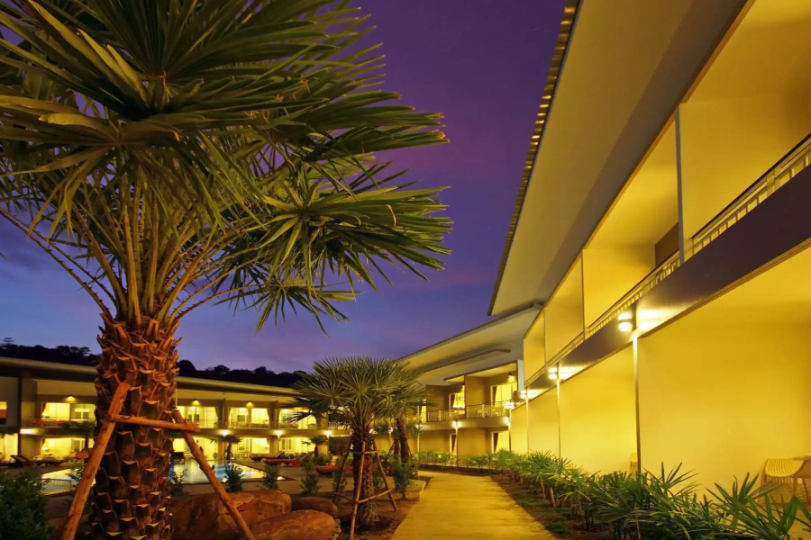 Gypsy Sea View Resort