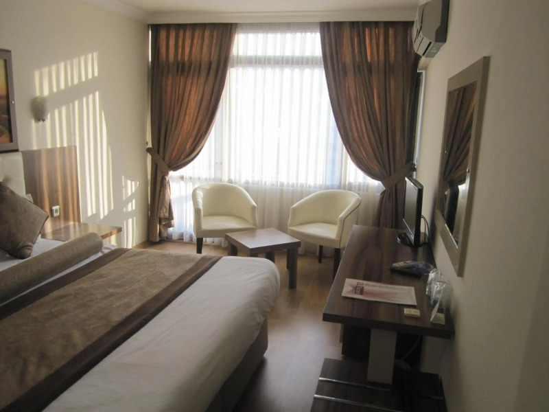 Alican Hotel