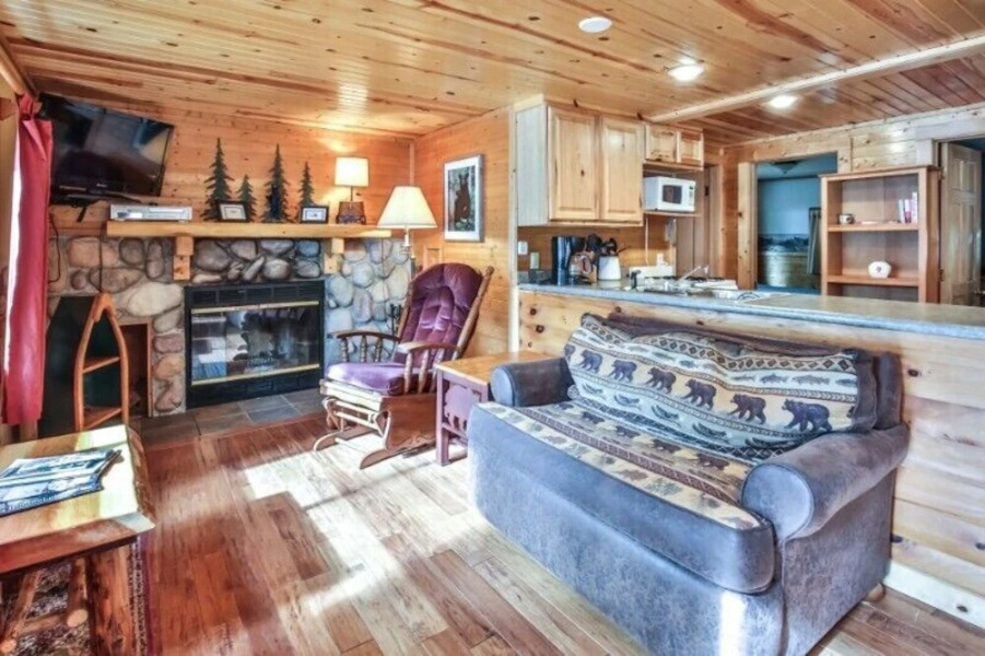 Paton Road 6 - 2 Br Cottage