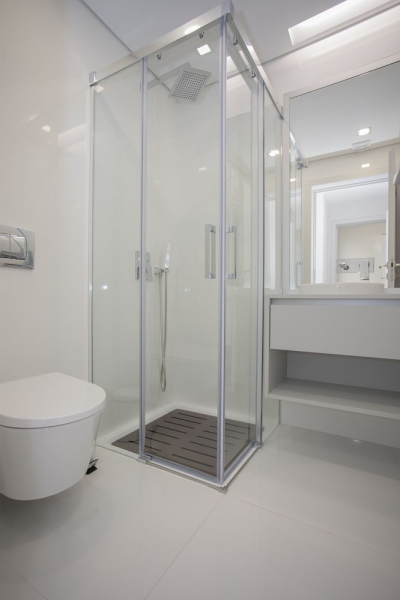 Liiiving - Luxury River View Apartment X