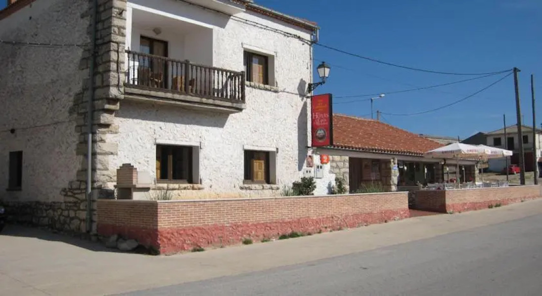 Las Hoyas del Cañon del Rio Lobos