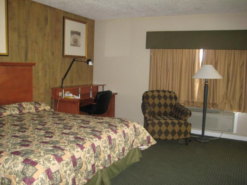 Gateway Inn