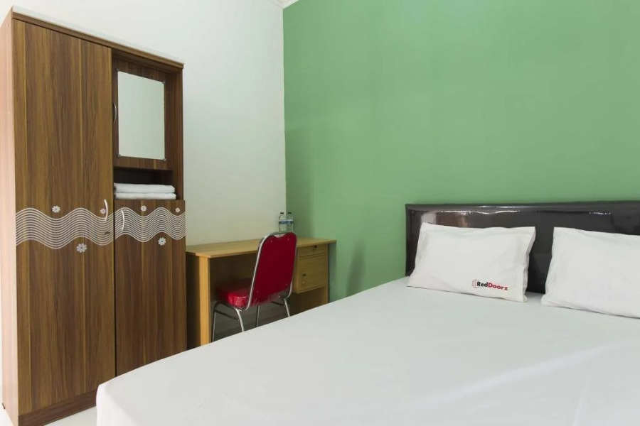 RedDoorz @ Pekayon Bekasi