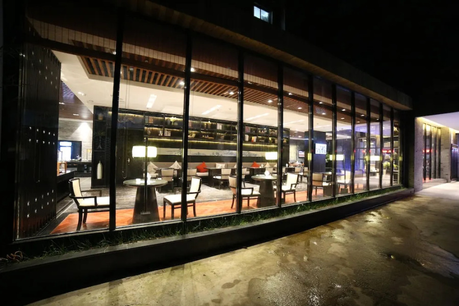 Crystal Palace Hotel New Factory Branch