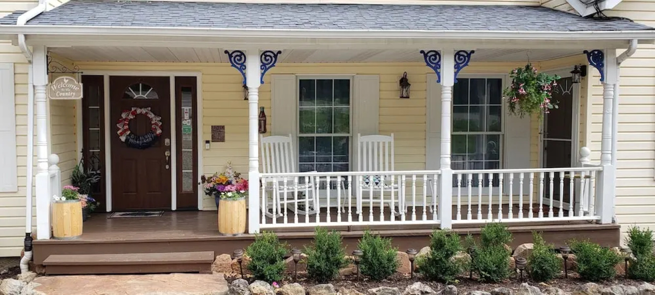 Cottage by the Castle