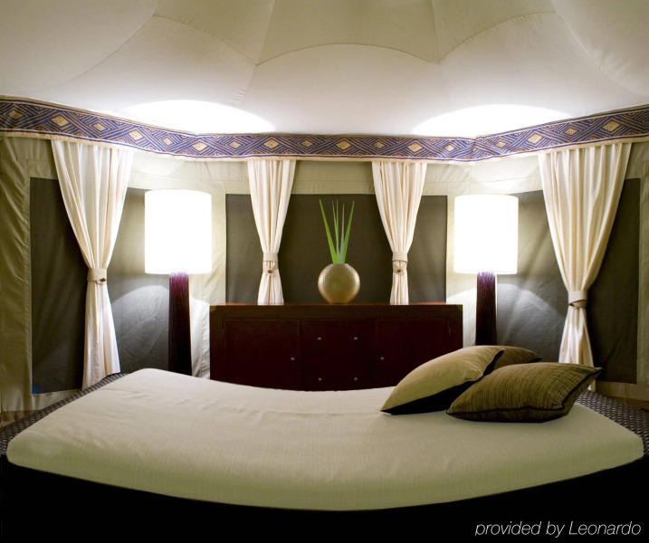 Banyan Tree Madivaru