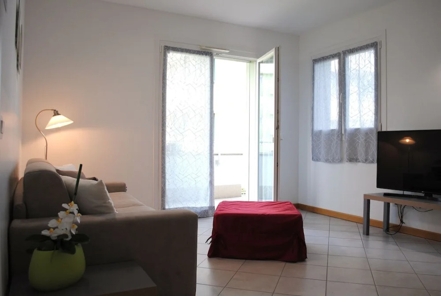 Bnbook Metropolitan Expo Flat 3