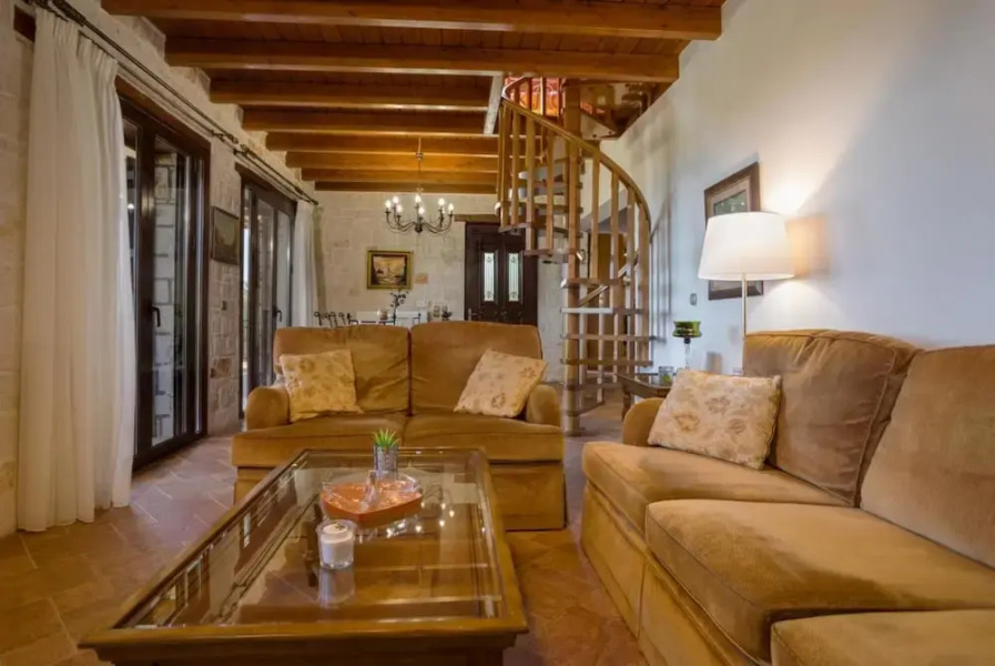 Paradise Home - On the Hill - Paradise Home - On the Hill