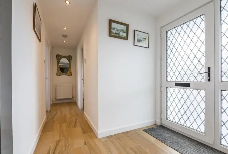 Little Hill - 3 Bed - Wisemans Bridge