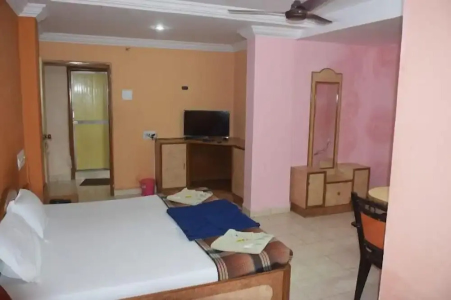 Hotel Prashant International