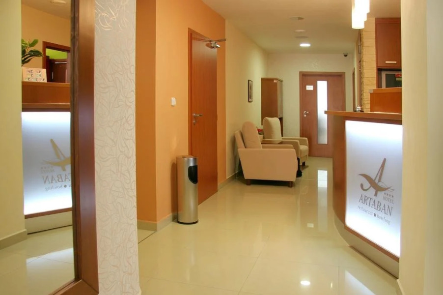 Hotel Artaban