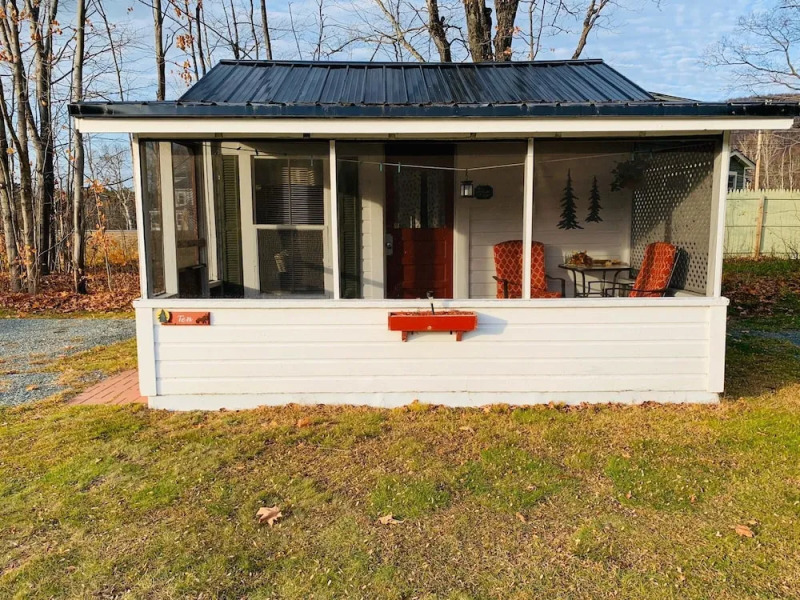 Carroll Motel & Cottages