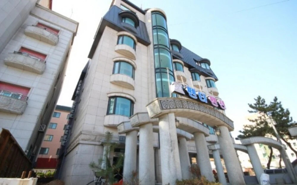 Boryeong Penta Pension