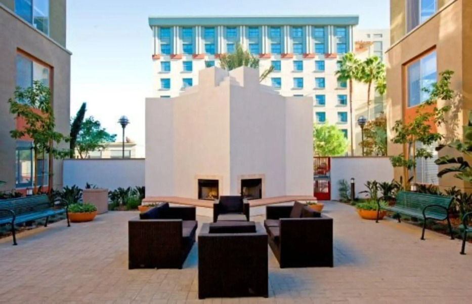 Global Luxury Suites at Main Street