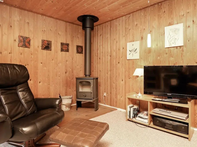 Spacious Holiday Home In Struer near Ocean