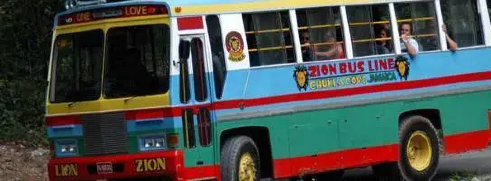 1 BR Suites with Pool - Runaway Bay - PRJ 1256