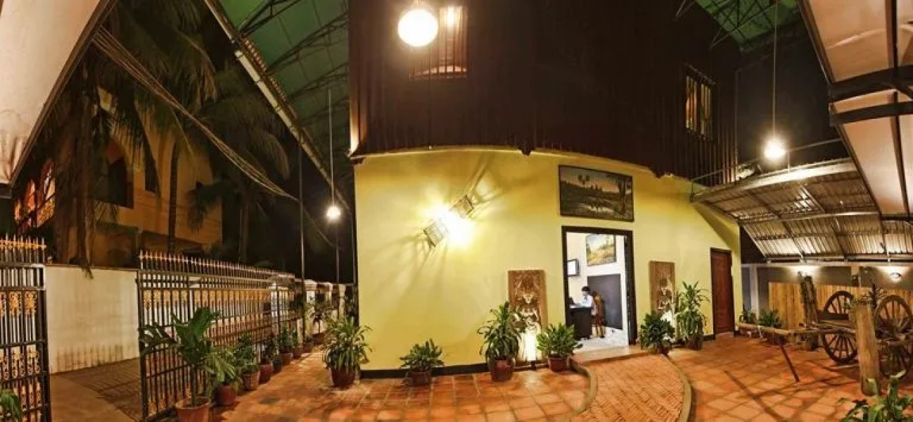 Senses Suites Hostel