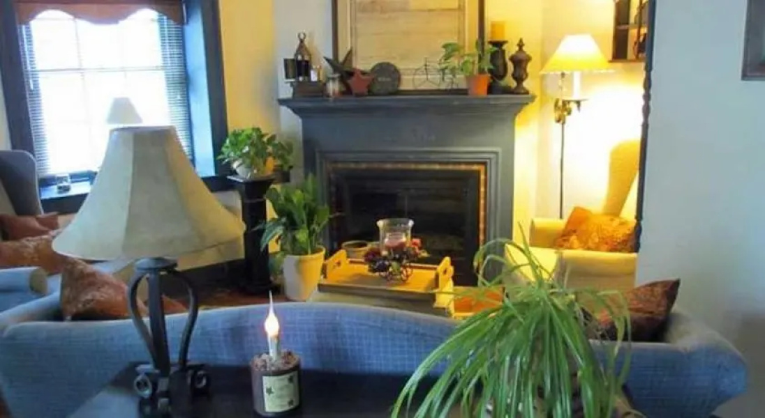 1777 Americana Inn Ephrata