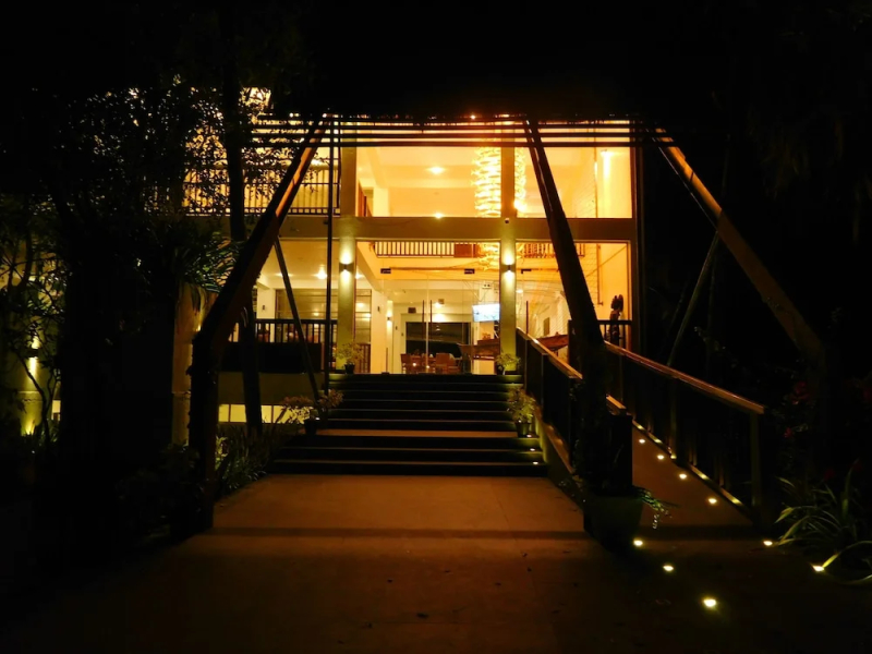 Blue Whale beach boutique Resort