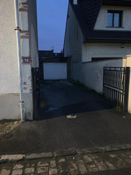 Apartment with One Bedroom in Le Blanc-Mesnil, with Wonderful City View And Wifi