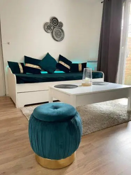 Joli F2 Avec Jardin PrãˆS De Disneyland